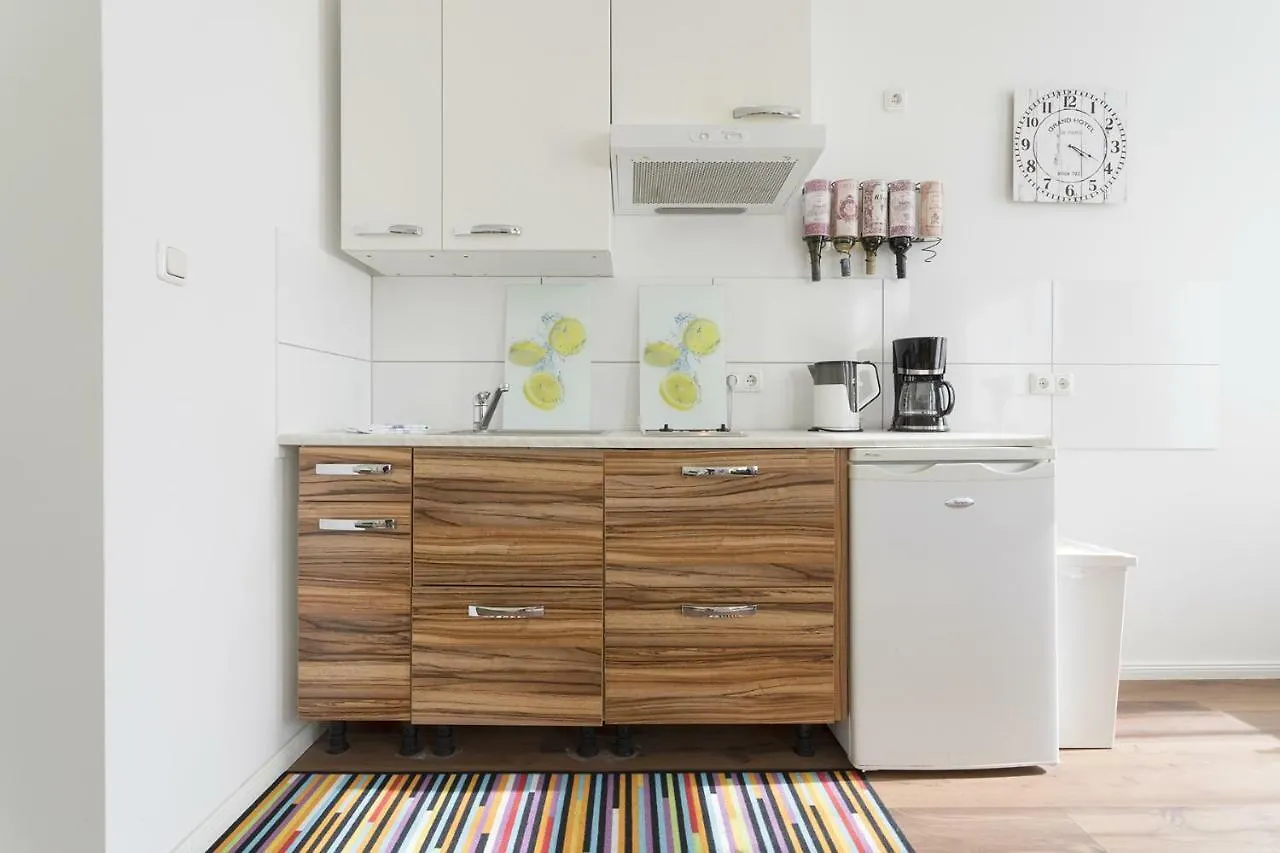 Studio Apartment Niemetzstr 51 Berlin Deutschland